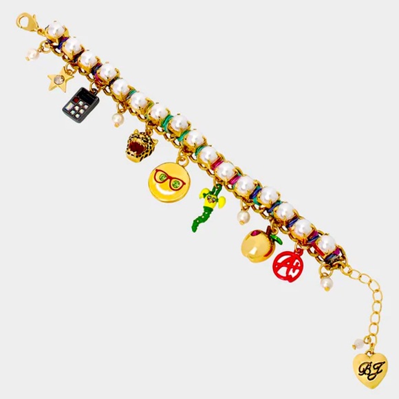 New Betsey Johnson CHARM SCHOOL CHARM BRACELET - Picture 4 of 9